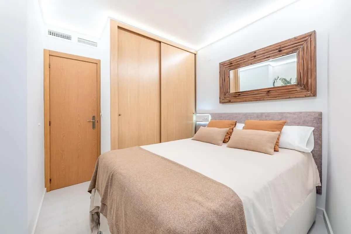 Vivendos - Tr17 - Roca Chica Apartment Torremolinos 0*,  Spain